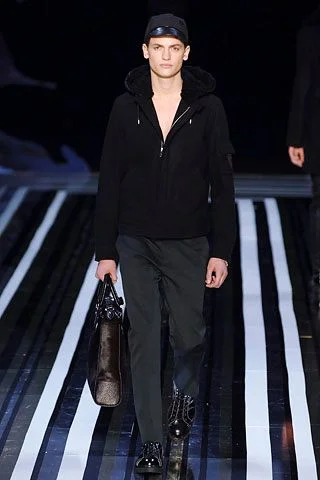 Look 18